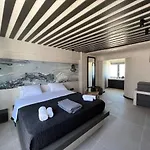 Armonoia Santorini 3*