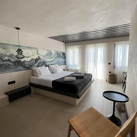 Armonoia Oia (Santorini)