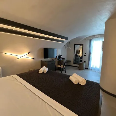 Armonoia Santorini