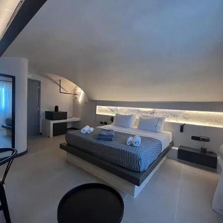 Bed & Breakfast Armonoia Oia (Santorini)