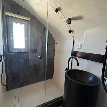 Armonoia Santorini 3*
