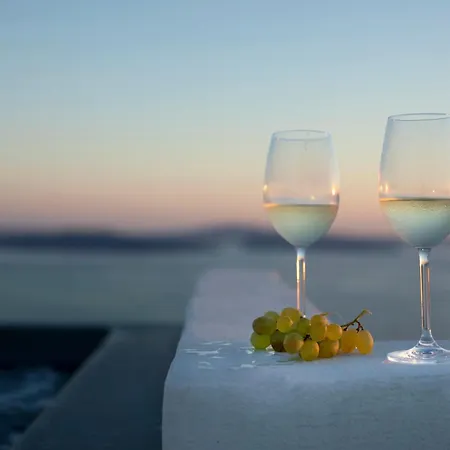 Armonoia Oia (Santorini)