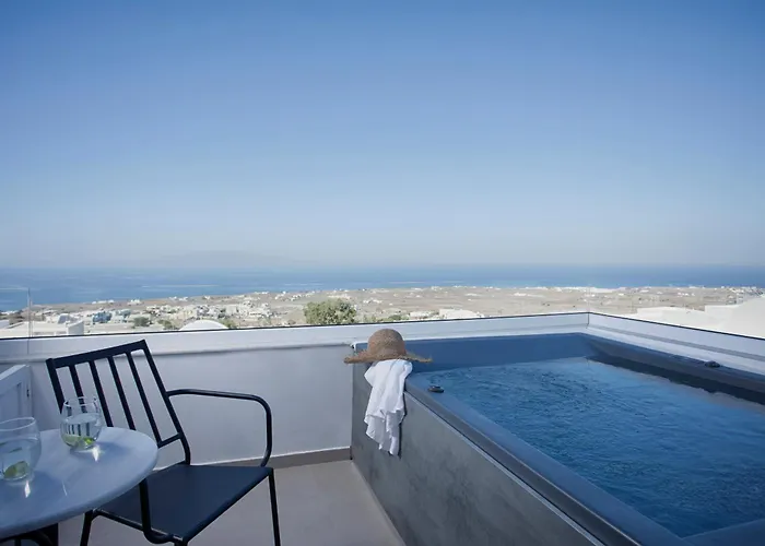 Armonoia Santorini Oda ve Kahvaltı 3*