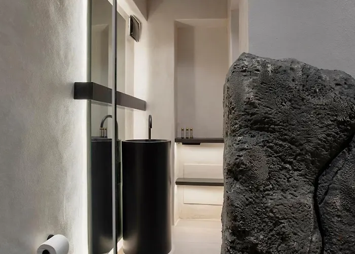 Oda ve Kahvaltı Armonoia Santorini 3*