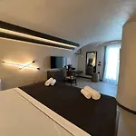 Armonoia Santorini