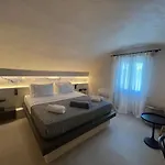 Armonoia Santorini Couette-café