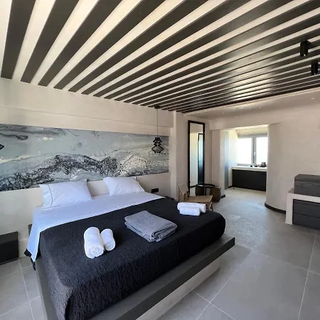 Armonoia Santorini 3*
