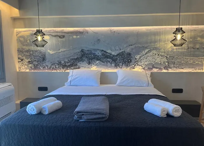 Armonoia Santorini 3* Oia (Santorini)