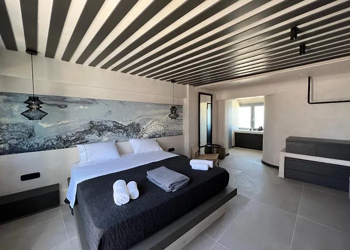 Armonoia Santorini 3*