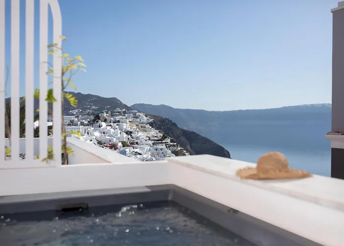 Armonoia Santorini 3*